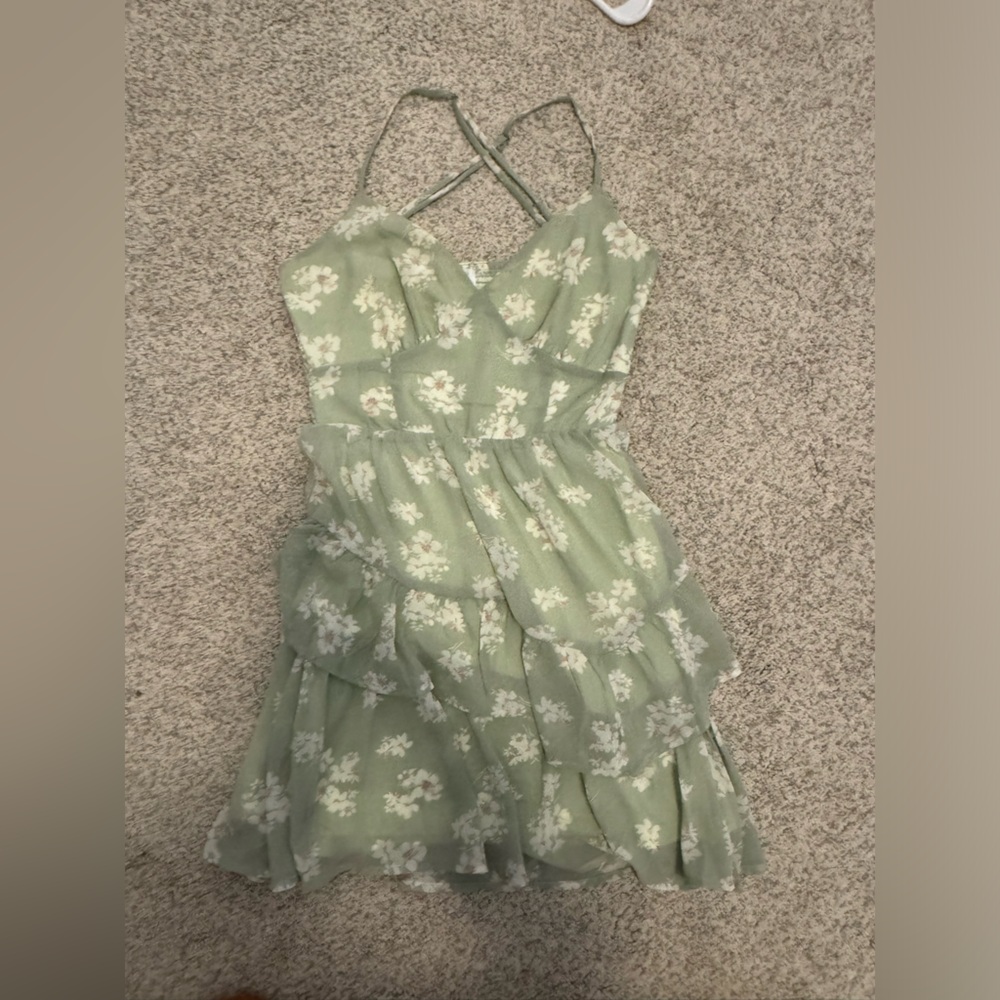 green floral ruffle dress size xs
